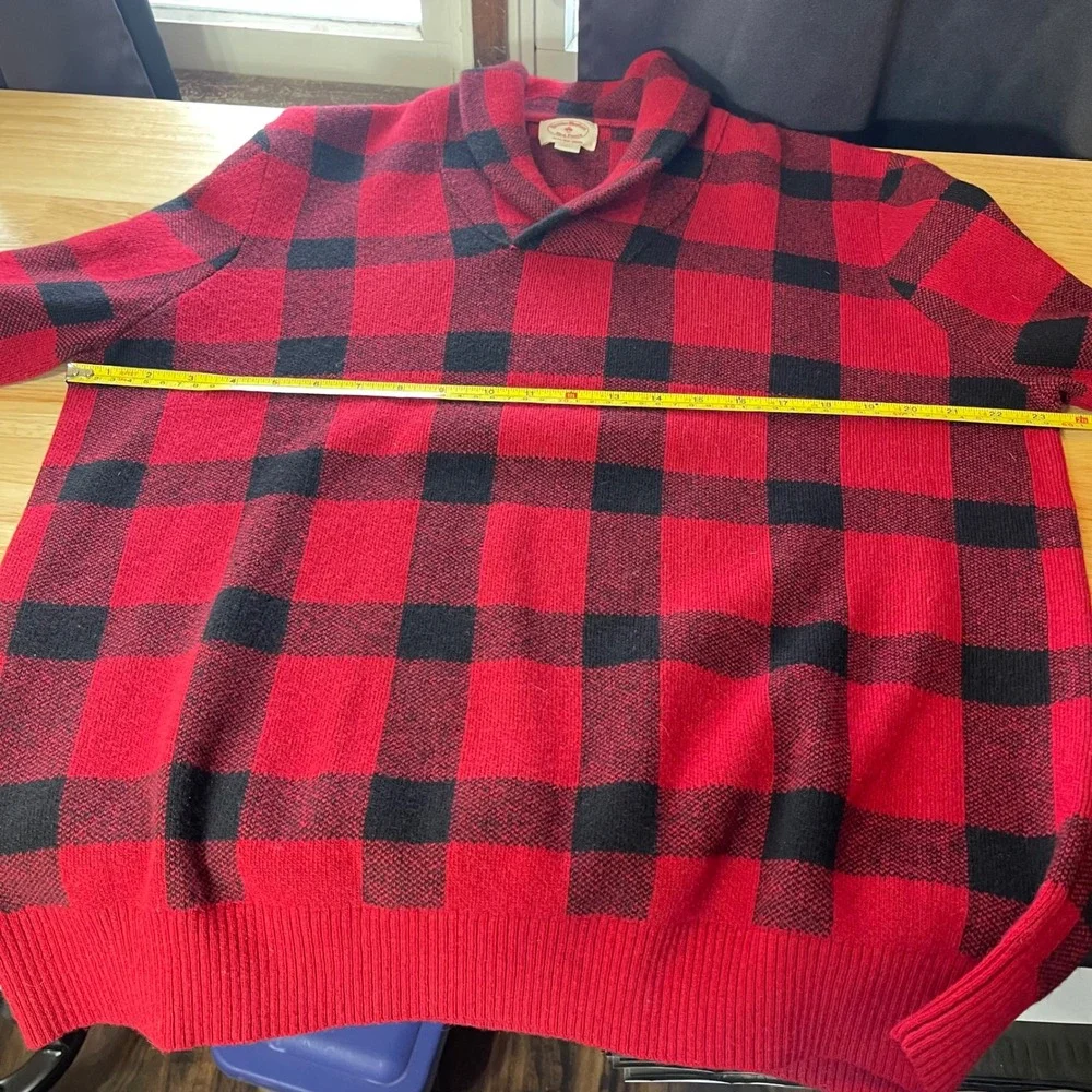 Brooks Brothers Red Black Shawl Collar Plaid Sweater Men's L‎ Italian Yarn Wool
